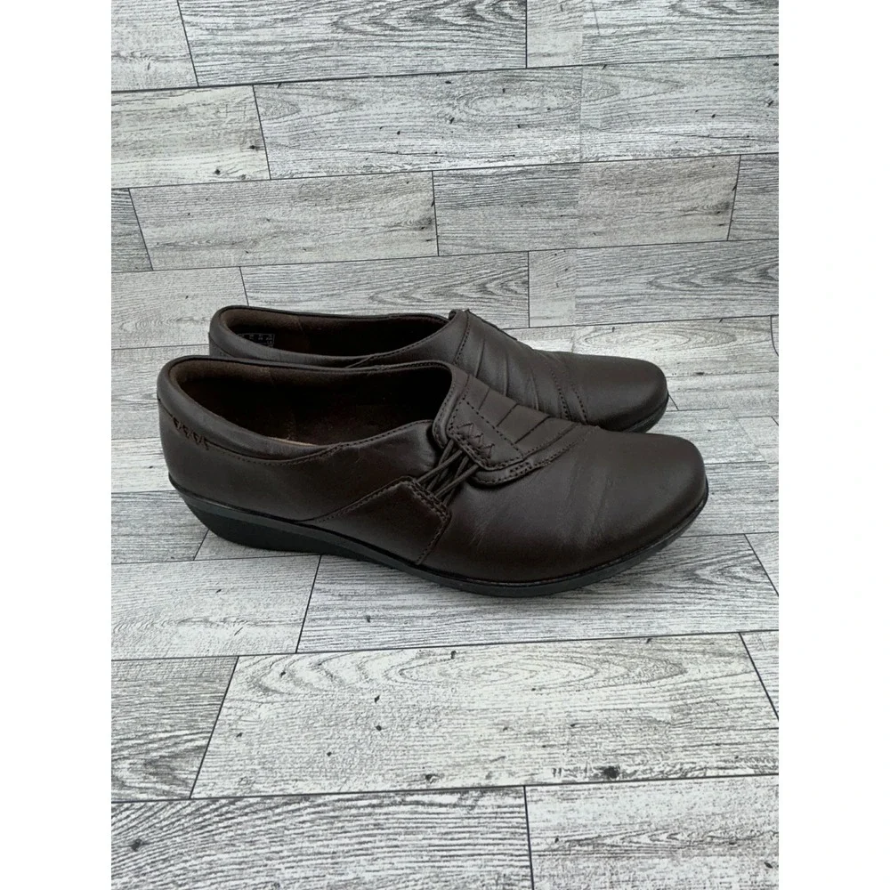 Clarks Collection‎ Cushion Soft Dark Brown Leather Ruched Loafers Women Sz 7.5M